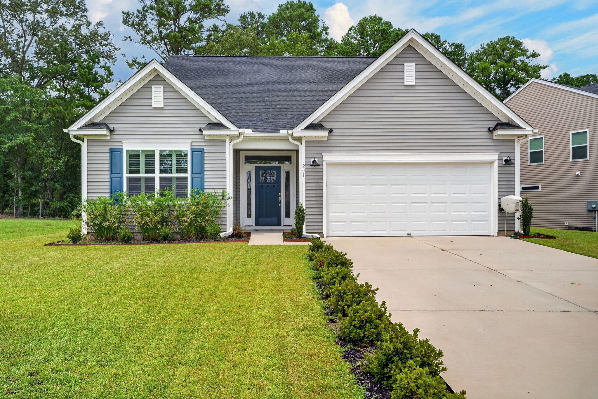 201 Palfrey Drive, Ridgeville photo 3